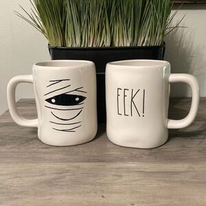 BRAND NEW!  RAE DUNN EEK! MUMMY DOUBLE-SIDED MUG
